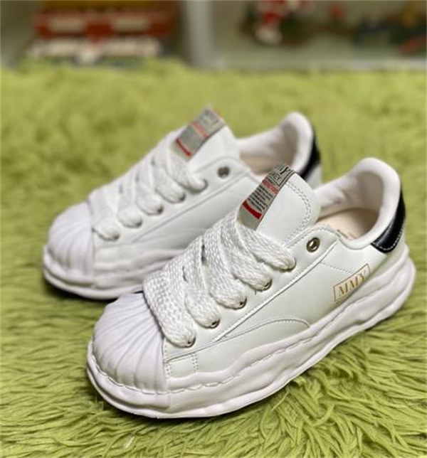 메종 미하라 야스히로 블레이키 OG 솔 레더 로우탑 스니커즈 화이트 A06FW702-WHITE photo review