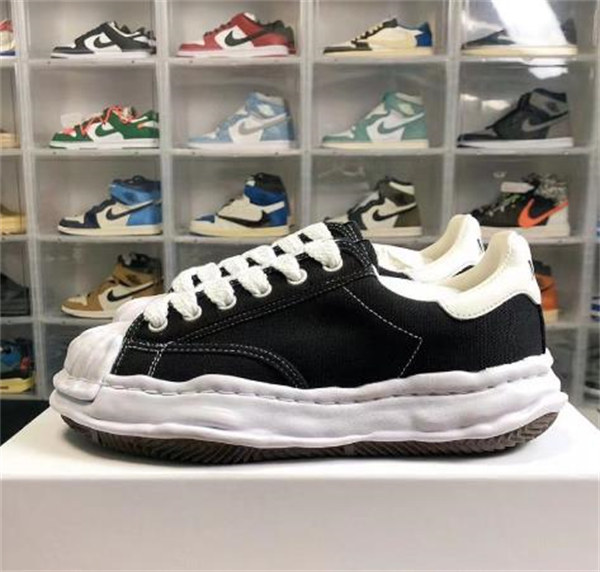 메종 미하라 야스히로 블레이키 OG 솔 캔버스 로우탑 스니커즈 블랙 A06FW704-BLACK1 photo review