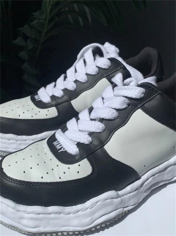 메종 미하라 야스히로 웨인 OG 솔 레더 로우탑 스니커즈 블랙 화이트 A08FW706-BLKWHT photo review