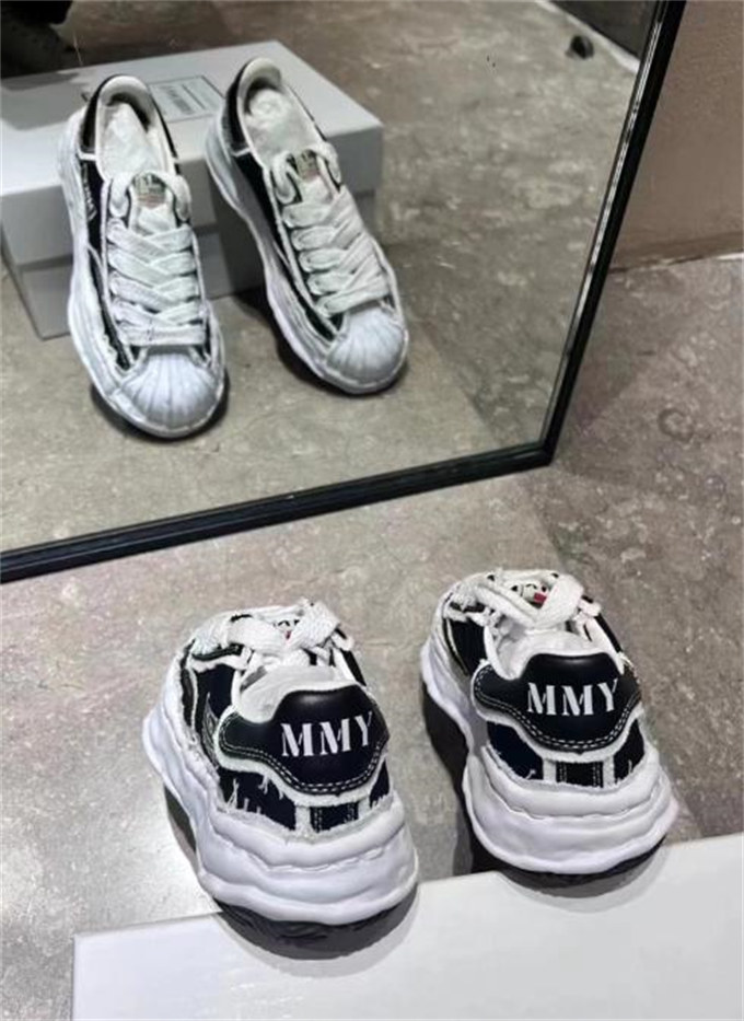 메종 미하라 야스히로 블레이키 OG 솔 OH 캔버스 로우탑 스니커즈 블랙 A09FW717-BLACK photo review