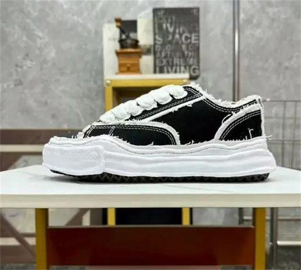 메종 미하라 야스히로 피터슨 OG 솔 OH 캔버스 로우탑 스니커즈 블랙 A09FW721-BlACK photo review