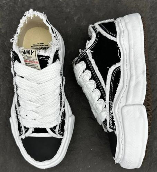 메종 미하라 야스히로 피터슨 OG 솔 OH 캔버스 로우탑 스니커즈 블랙 A09FW721-BlACK photo review