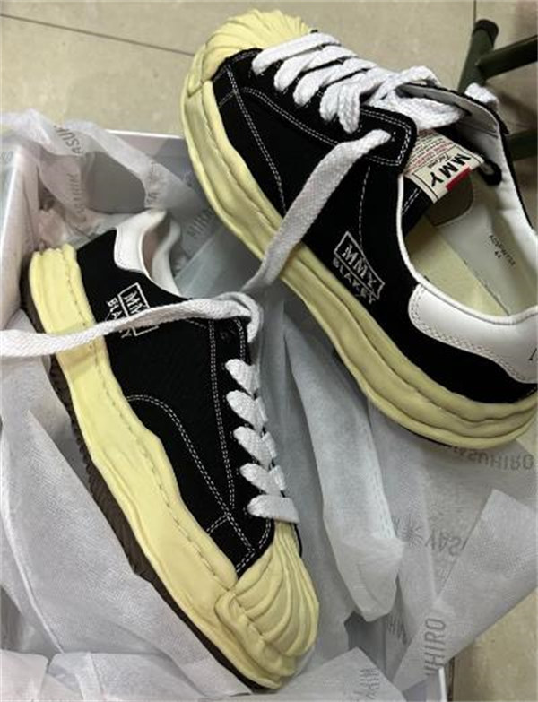 메종 미하라 야스히로 블레이키 VL OG 솔 캔버스 로우탑 스니커즈 블랙 A09FW732-BLACK photo review