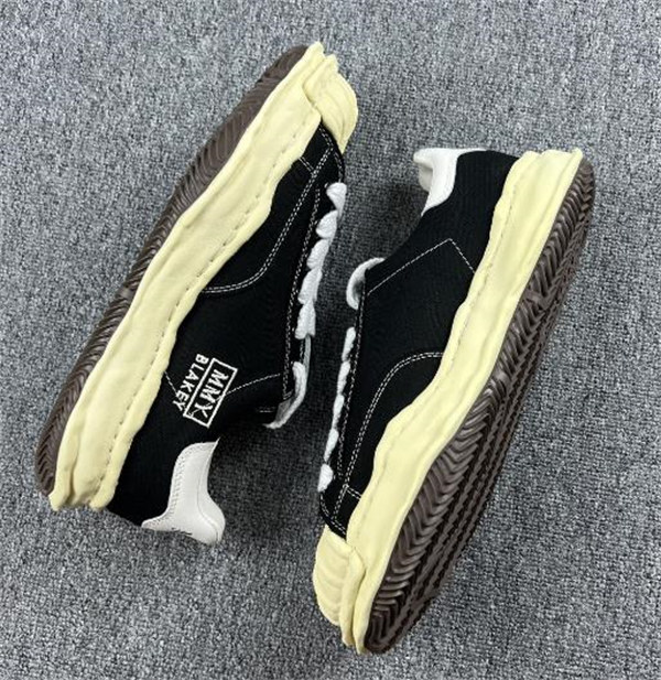 메종 미하라 야스히로 블레이키 VL OG 솔 캔버스 로우탑 스니커즈 블랙 A09FW732-BLACK photo review