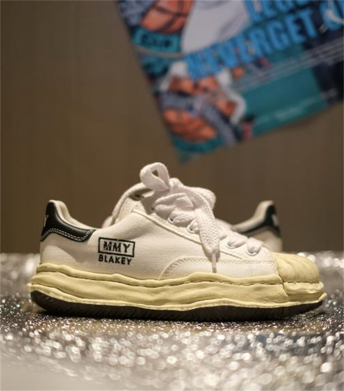 메종 미하라 야스히로 블레이키 VL OG 솔 캔버스 로우탑 스니커즈 화이트 A09FW732-WHITE photo review
