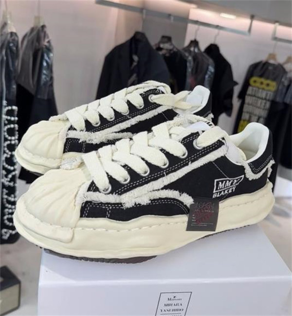 메종 미하라 야스히로 X XVESSEL OG 블랙 C13FW713 photo review