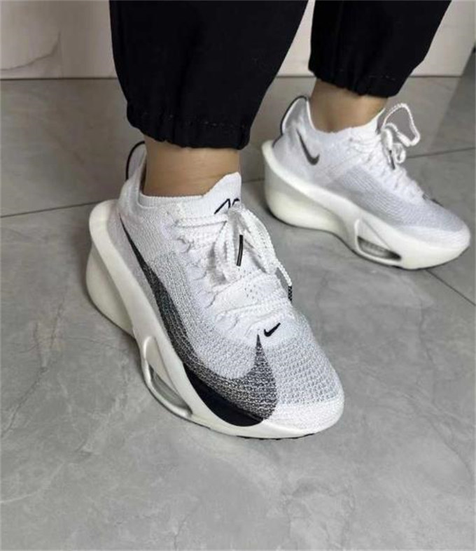나이키 에어 Zoom Alphafly Next% 3 내마모성, 통기성이 좋은 로우탑  러닝 신발 화이트 블랙 FB8356-100 photo review