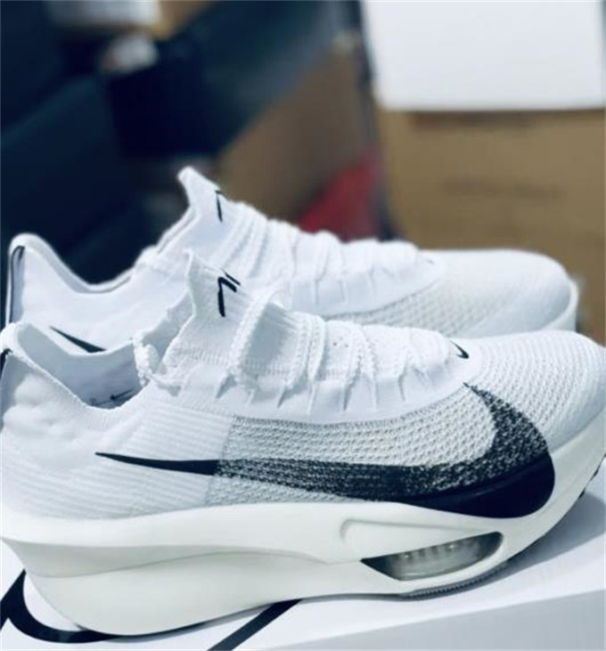나이키 에어 Zoom Alphafly Next% 3 내마모성, 통기성이 좋은 로우탑  러닝 신발 화이트 블랙 FB8356-100 photo review
