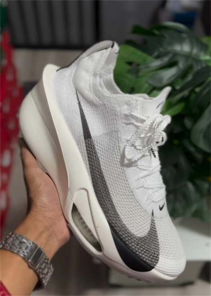 나이키 에어 Zoom Alphafly Next% 3 내마모성, 통기성이 좋은 로우탑  러닝 신발 화이트 블랙 FB8356-100 photo review