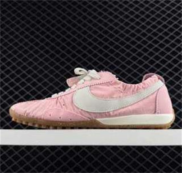 [LISA 최애 아이템] Jacquemus x Nike 문 슈즈 SP 편안한 착화감 · 경량 데일리 스니커즈 여성용 / 핑크 컬러 H688-4 (HV8547-601) photo review