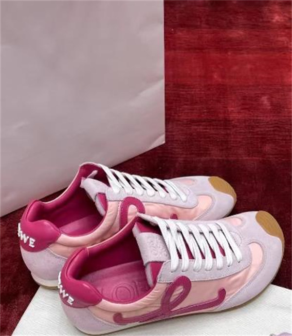 로에베 발레 러너 2.0 나일론 앤 카프스킨 베이비 핑크 푸시아 LBR2282X14-5064 photo review