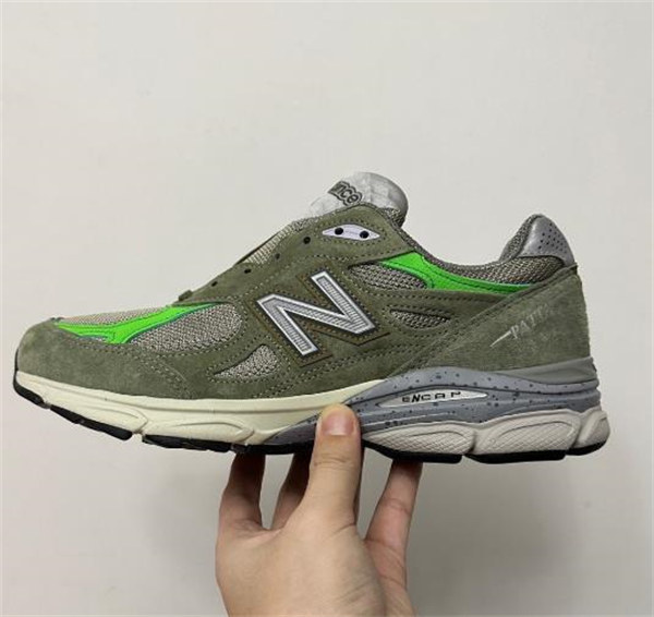뉴발란스 x 파타 990v3 메이드 인 USA 올리브 M990PP3 photo review