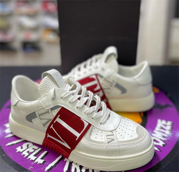 발렌티노 VL7N '화이트 레드' (Balentino VL7N 'White Red') VY2S0C58WRQEY6 photo review
