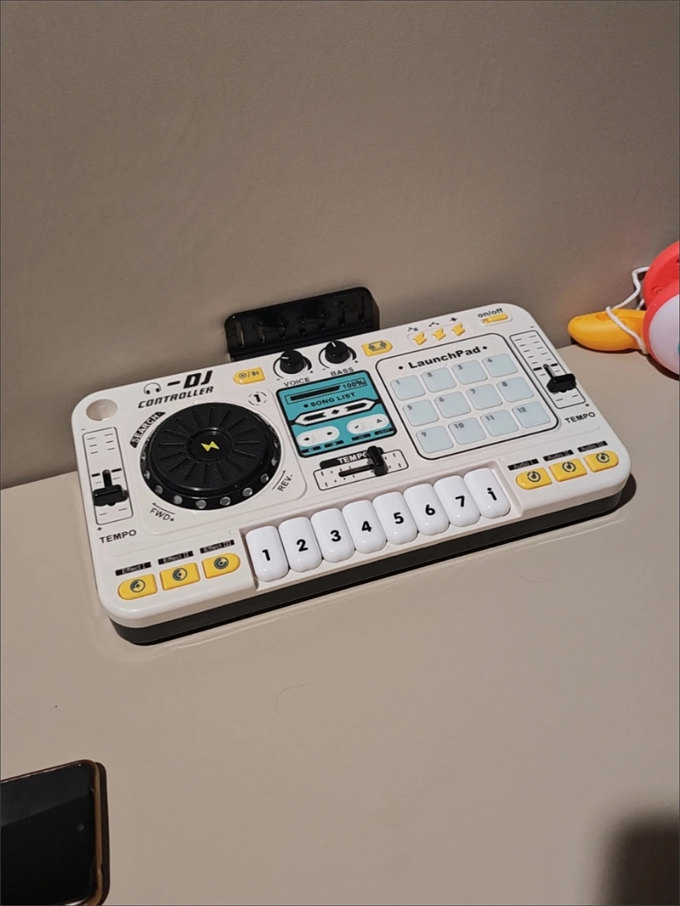 어린이 DJ 믹서 장난감 LED 조명 사운드 패드 피아노 건반 마이크 포함 음악 놀이 세트 photo review