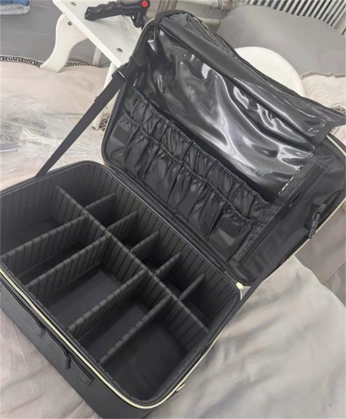 고급형 화장품 수납가방 LED 조명 거울 대용량 휴대용 메이크업 케이스 분리형 정리함 photo review